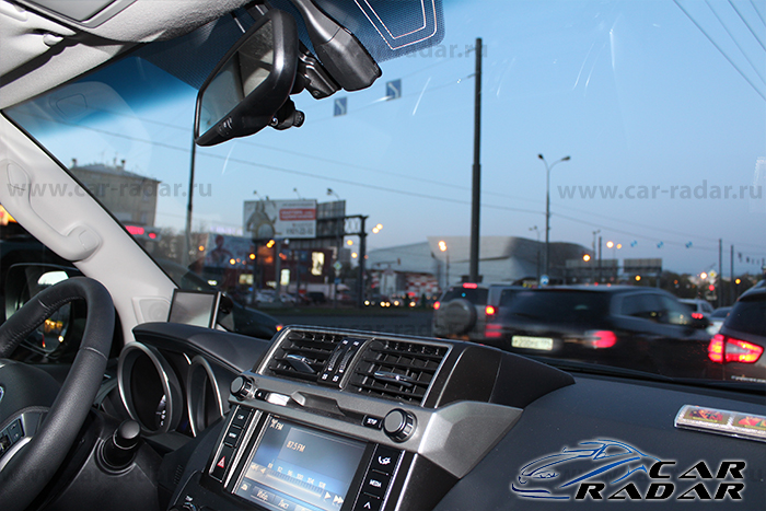 Автомобильный видеорегистратор Qstar RS9 с установкой в Toyota Land Cruiser Prado